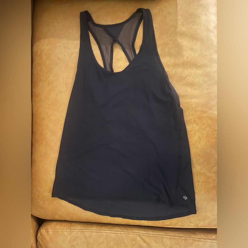 Lululemon Women’s Tank Top Size 6